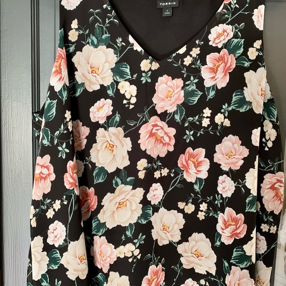 NWOT Black Floral Chiffon Double Layer Tank - Picture 8 of 8